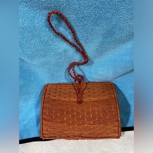 Kaanas shoulder body bad straw purse